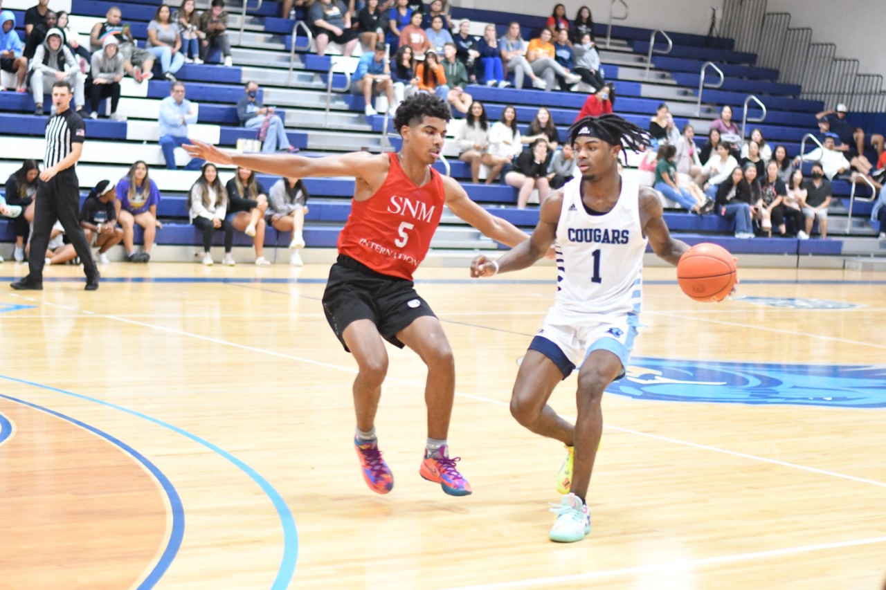 Coastal Bend Men's Hoops Falls in Season Opener