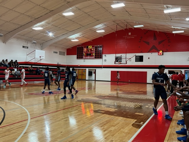 Cougs Corral Rangers 100-66