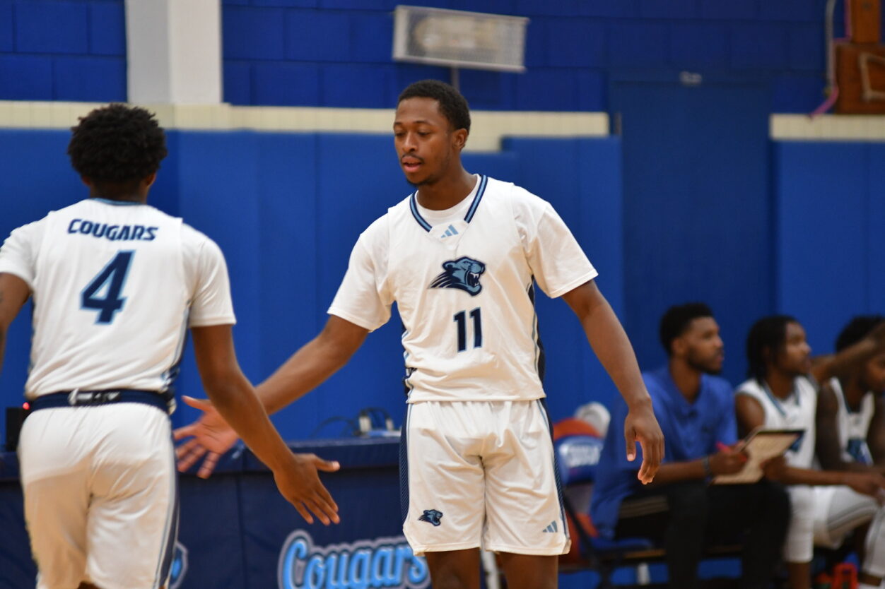 Coastal Bend But Won't Break in Comeback Over Paris